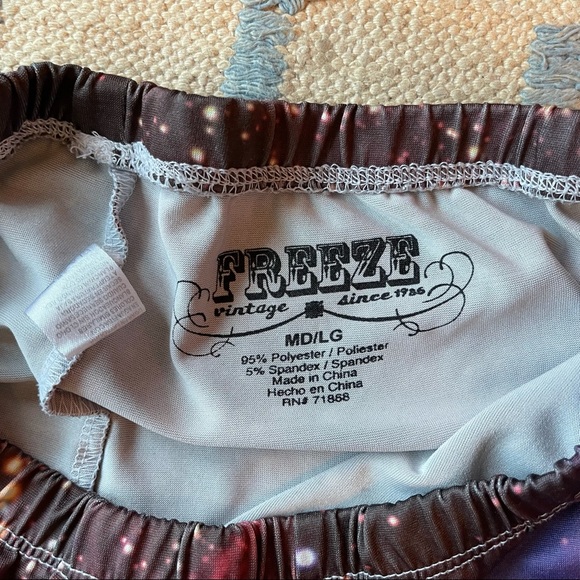 FREEZE | Women’s Vibrant Outerspace Galaxy Printed Leggings Size Medium-Large - Picture 7 of 7